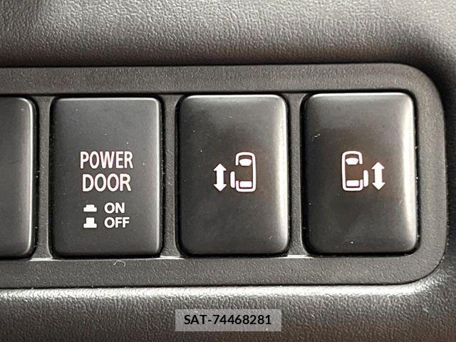 Mitsubishi DELICA 2019-03 8245054-6