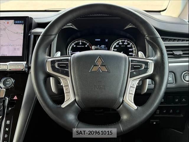 Mitsubishi DELICA 2021-09 8245053-13