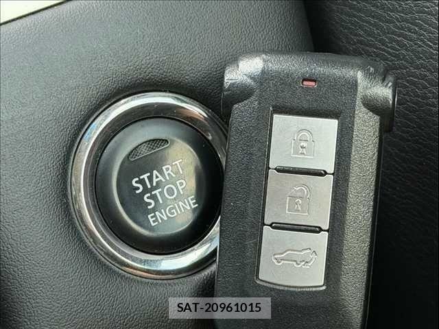 Mitsubishi DELICA 2021-09 8245053-16