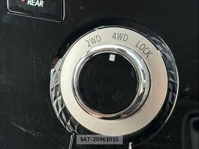 Mitsubishi DELICA 2021-09 8245053-18