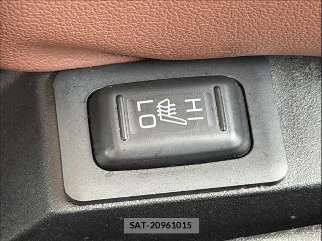 Mitsubishi DELICA 2021-09 8245053-26