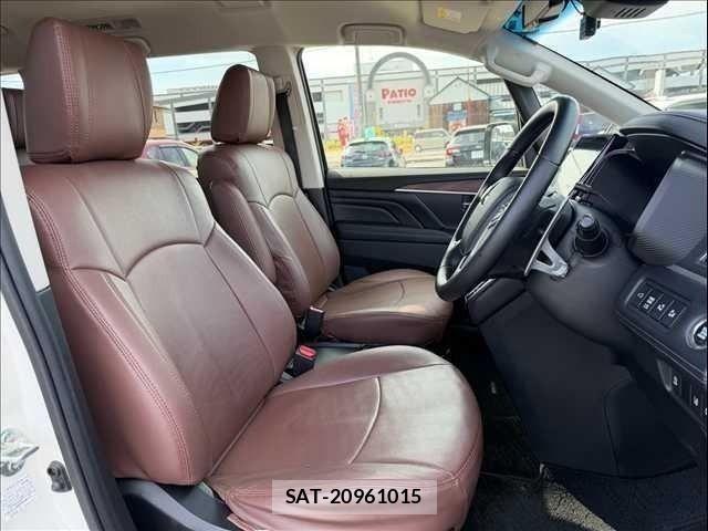 Mitsubishi DELICA 2021-09 8245053-8