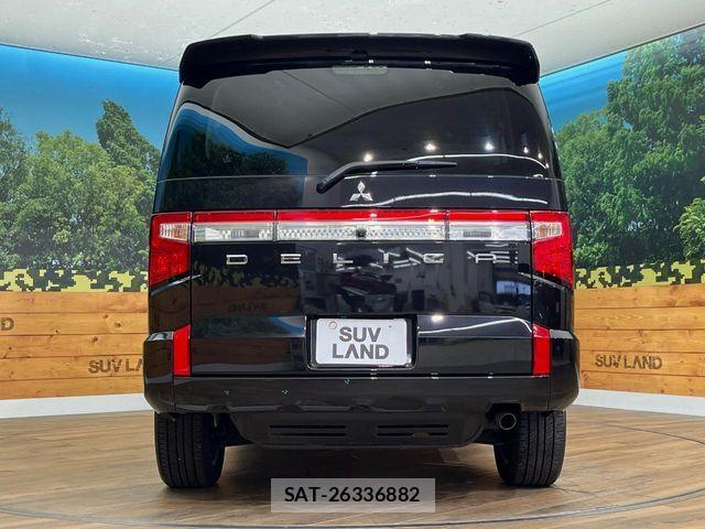 Mitsubishi DELICA 2025-04 8245050-16