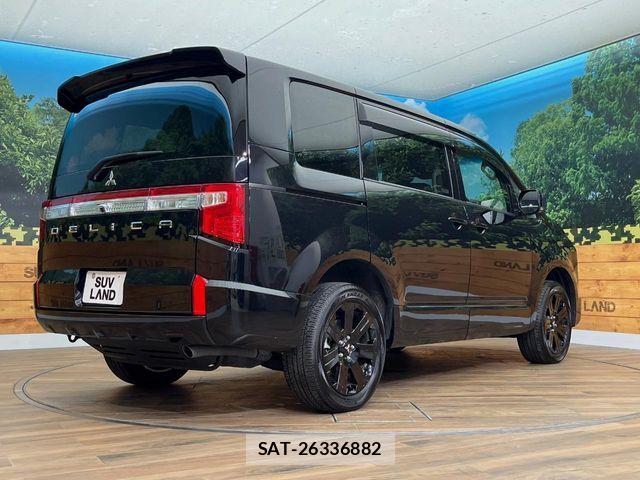 Mitsubishi DELICA 2025-04 8245050-18