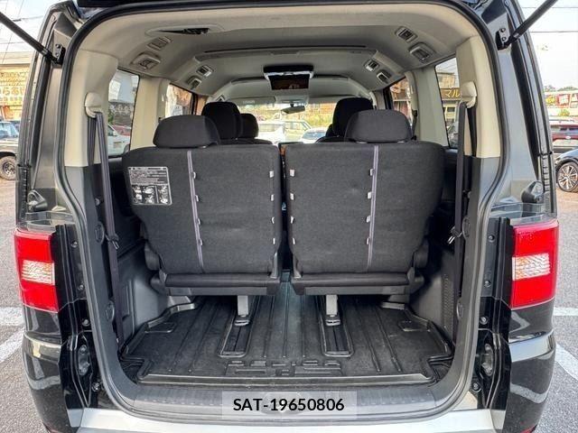 Mitsubishi DELICA 2017-08 8245060-12