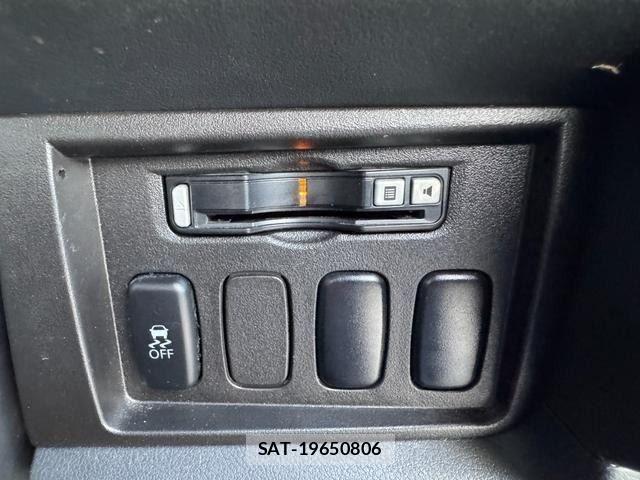 Mitsubishi DELICA 2017-08 8245060-23
