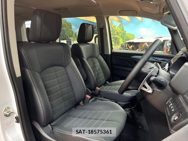 Mitsubishi DELICA 2026-01 8245048-7