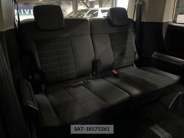 Mitsubishi DELICA 2026-01 8245048-8