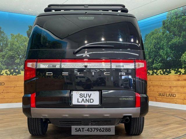 Mitsubishi DELICA 2024-06 8245049-17