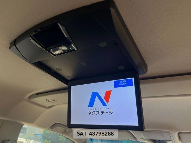 Mitsubishi DELICA 2024-06 8245049-2