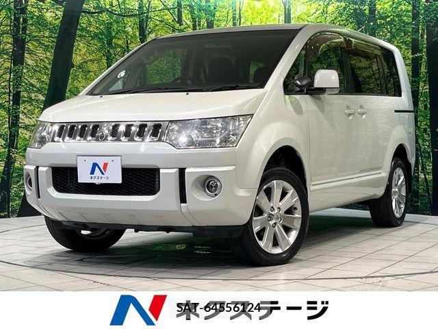 Mitsubishi DELICA 2010-11 8245061-0