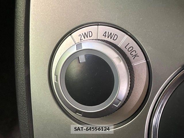 Mitsubishi DELICA 2010-11 8245061-6