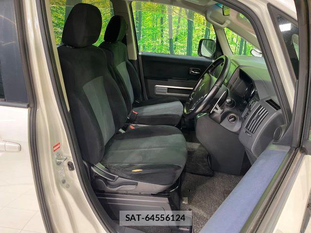 Mitsubishi DELICA 2010-11 8245061-7