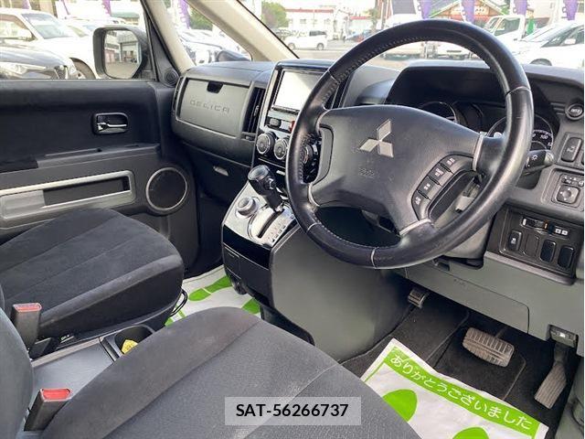 Mitsubishi DELICA 2018-05 8314224-12