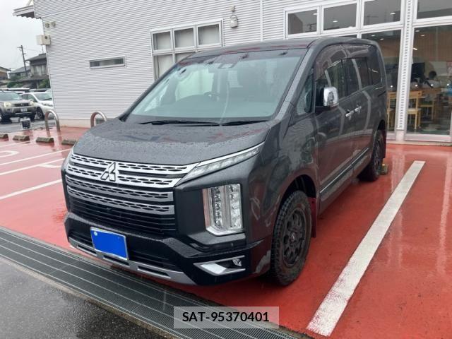 Mitsubishi DELICA 2019-03 8314219-0