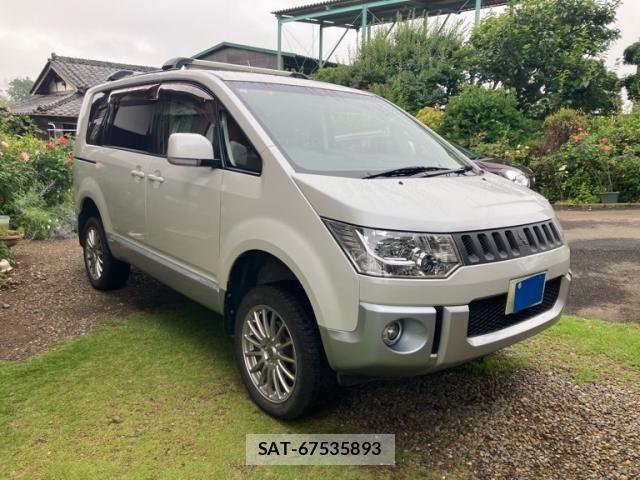 Mitsubishi DELICA 2015-09 8314227-0