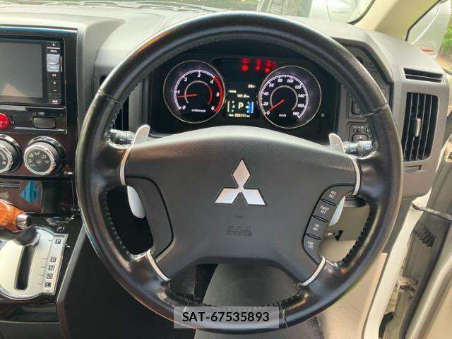 Mitsubishi DELICA 2015-09 8314227-17