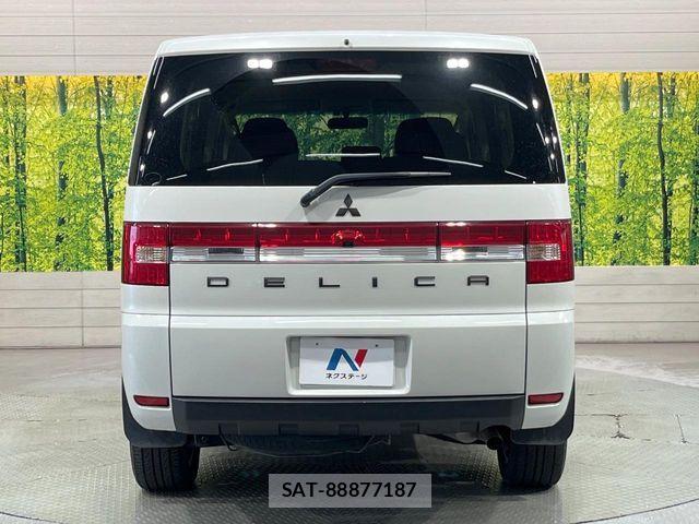 Mitsubishi DELICA 2016-07 8314223-14