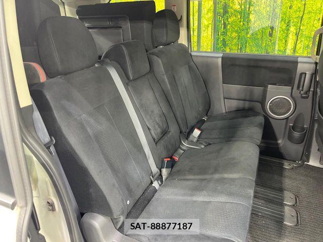 Mitsubishi DELICA 2016-07 8314223-7