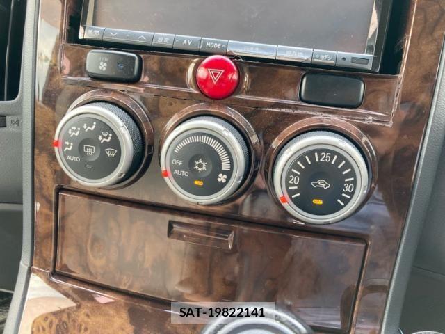Mitsubishi DELICA 2011-10 8314229-16