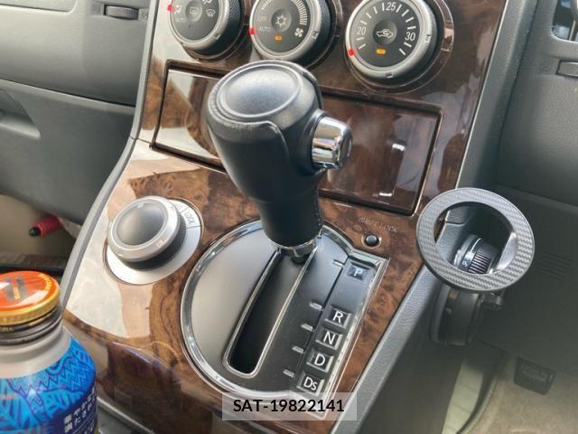 Mitsubishi DELICA 2011-10 8314229-17