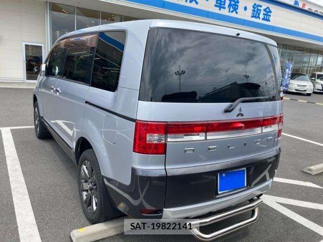 Mitsubishi DELICA 2011-10 8314229-3