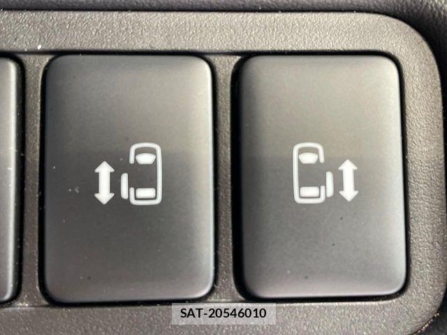 Mitsubishi DELICA 2023-11 8314209-5