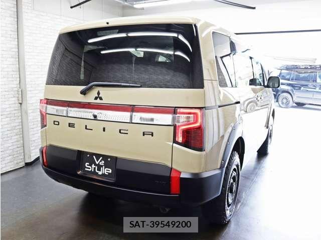 Mitsubishi DELICA 2020-09 8314214-18