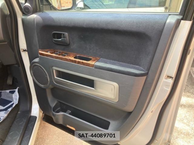 Mitsubishi DELICA 2009-09 8314230-10