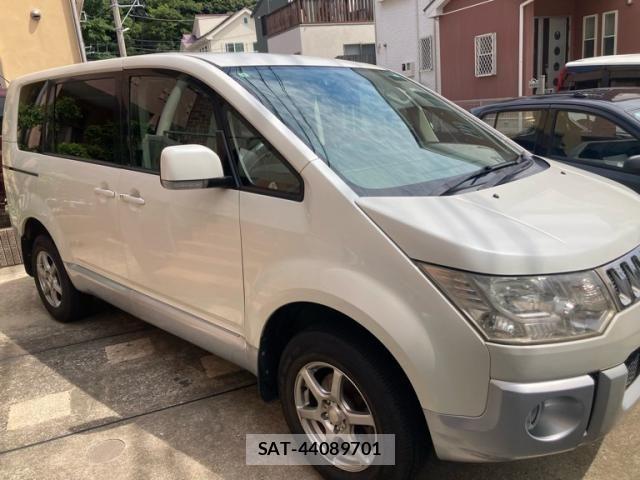 Mitsubishi DELICA 2009-09 8314230-2