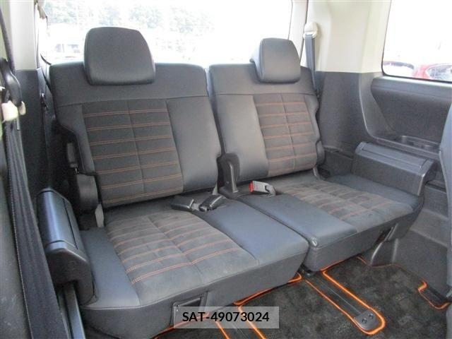 Mitsubishi DELICA 2018-03 8314218-14