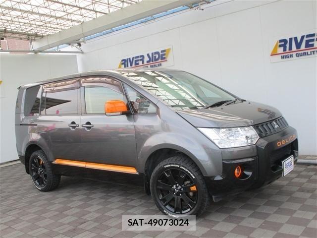 Mitsubishi DELICA 2018-03 8314218-19