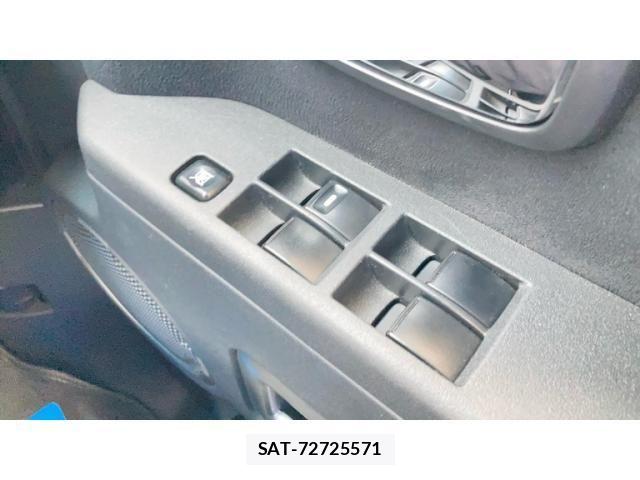 Mitsubishi DELICA 2014-07 8314225-12