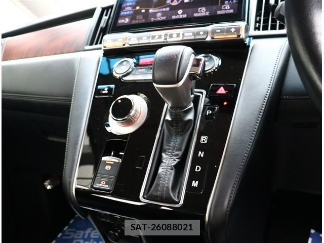 Mitsubishi DELICA 2022-12 8314213-8