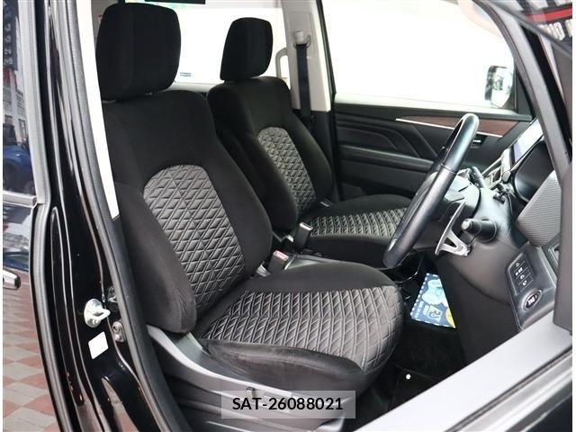 Mitsubishi DELICA 2022-12 8314213-11