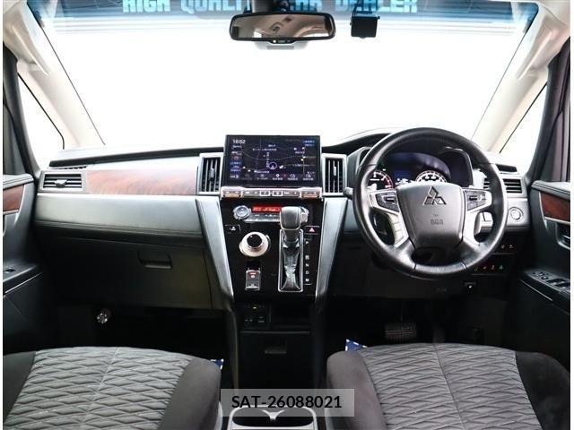 Mitsubishi DELICA 2022-12 8314213-1