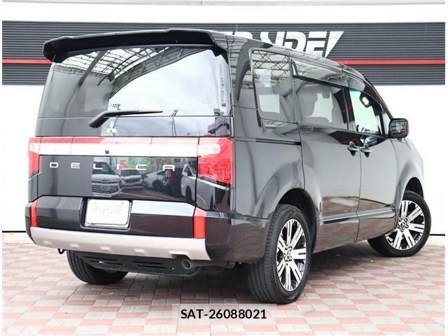 Mitsubishi DELICA 2022-12 8314213-2