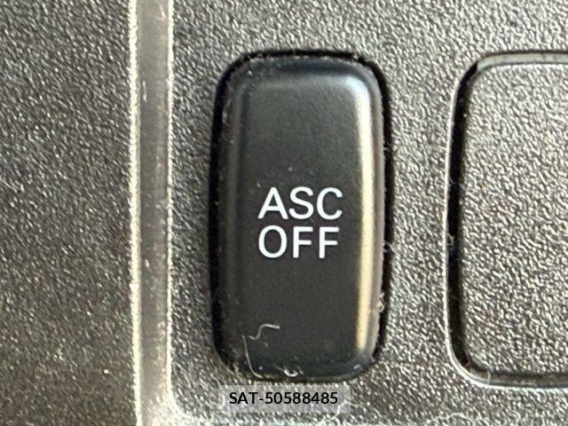 Mitsubishi DELICA 2009-04 8314228-11