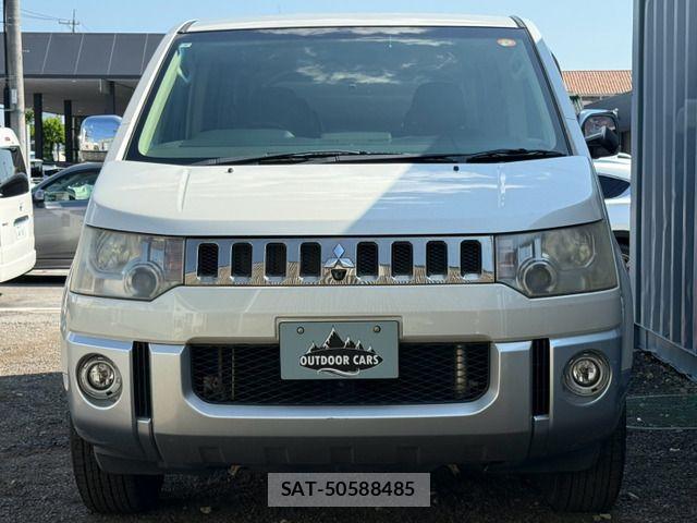 Mitsubishi DELICA 2009-04 8314228-18