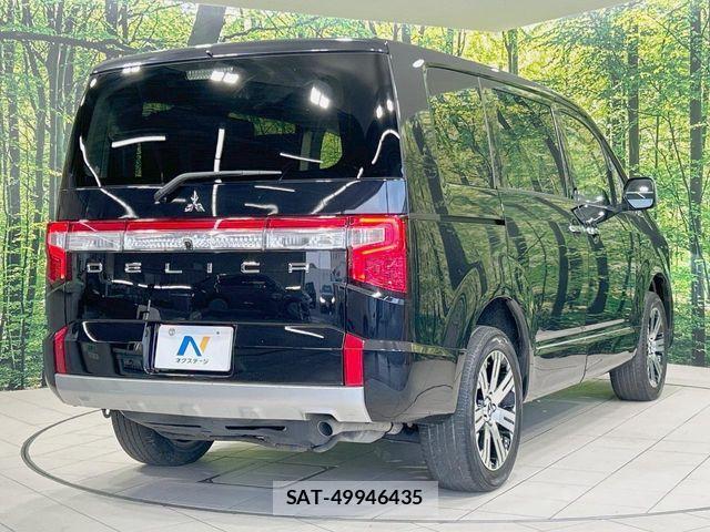 Mitsubishi DELICA 2023-07 8314217-17