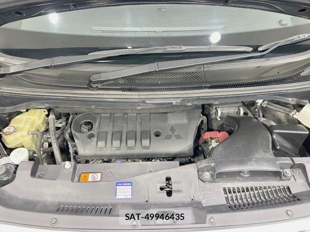 Mitsubishi DELICA 2023-07 8314217-18