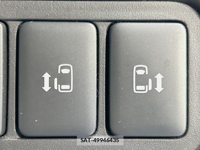 Mitsubishi DELICA 2023-07 8314217-4