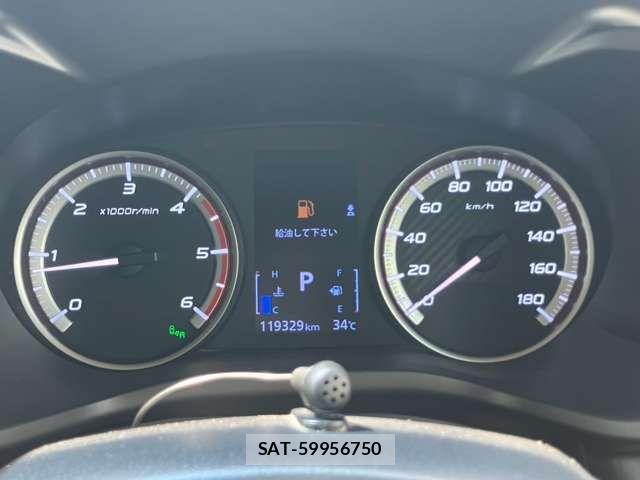 Mitsubishi DELICA 2020-06 8314222-13