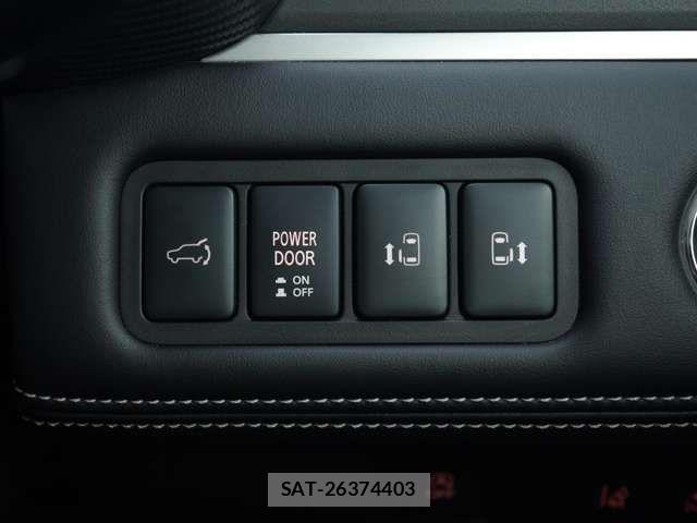 Mitsubishi DELICA 2024-06 8314206-11