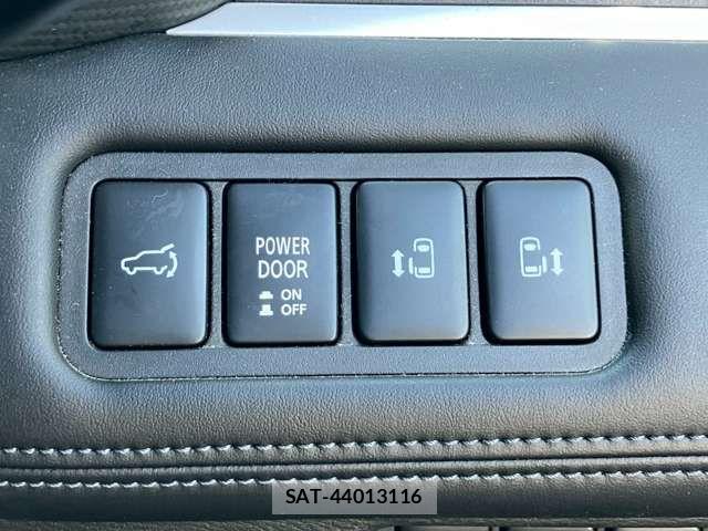 Mitsubishi DELICA 2020-02 8314220-3