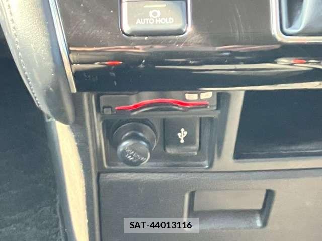 Mitsubishi DELICA 2020-02 8314220-7