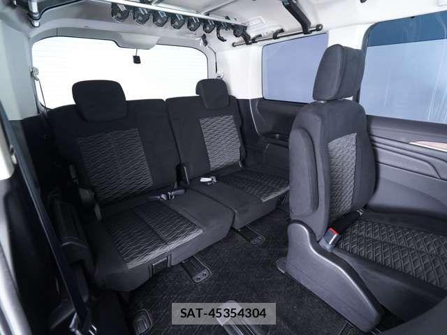 Mitsubishi DELICA 2022-06 8314211-9