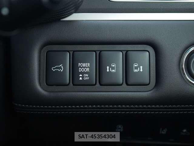 Mitsubishi DELICA 2022-06 8314211-14