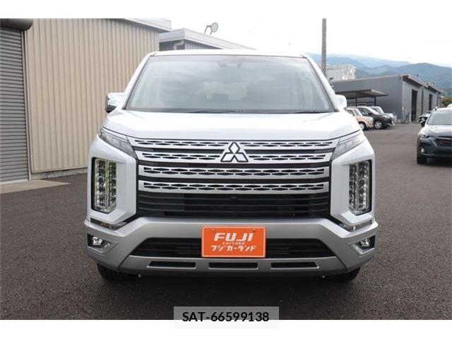 Mitsubishi DELICA 2024-09 8314207-18