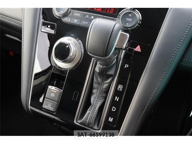 Mitsubishi DELICA 2024-09 8314207-24